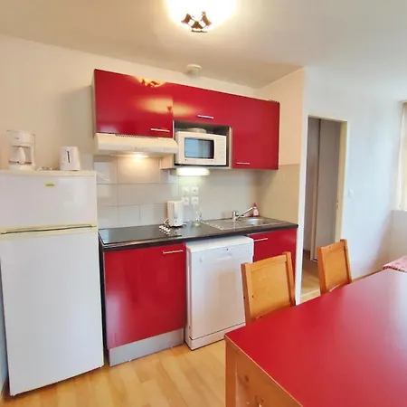 Jasper, T2, Centre Luchon, Wifi, Casier A Skis, Ascenseur, 5 Personnes Apartment Bagnères-de-Luchon
