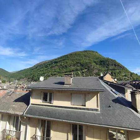 Apartment Jasper, T2, Centre Luchon, Wifi, Casier A Skis, Ascenseur, 5 Personnes