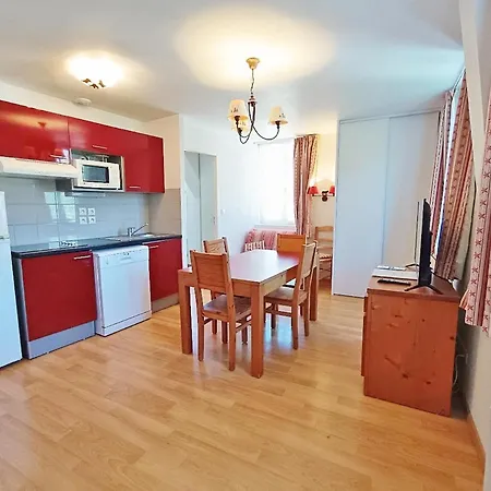 Apartment Jasper, T2, Centre Luchon, Wifi, Casier A Skis, Ascenseur, 5 Personnes Bagneres-de-Luchon
