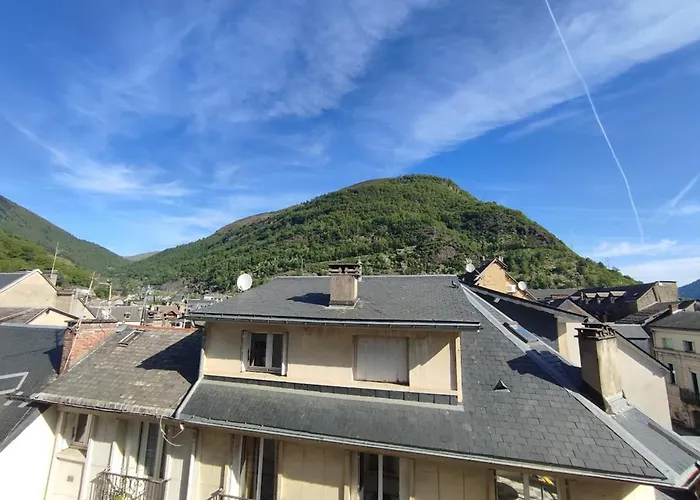 Διαμέρισμα Jasper, T2, Centre Luchon, Wifi, Casier A Skis, Ascenseur, 5 Personnes