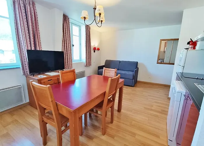 Jasper, T2, Centre Luchon, Wifi, Casier A Skis, Ascenseur, 5 Personnes *